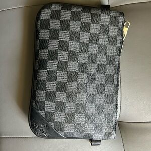 louis vuitton small women’s purse